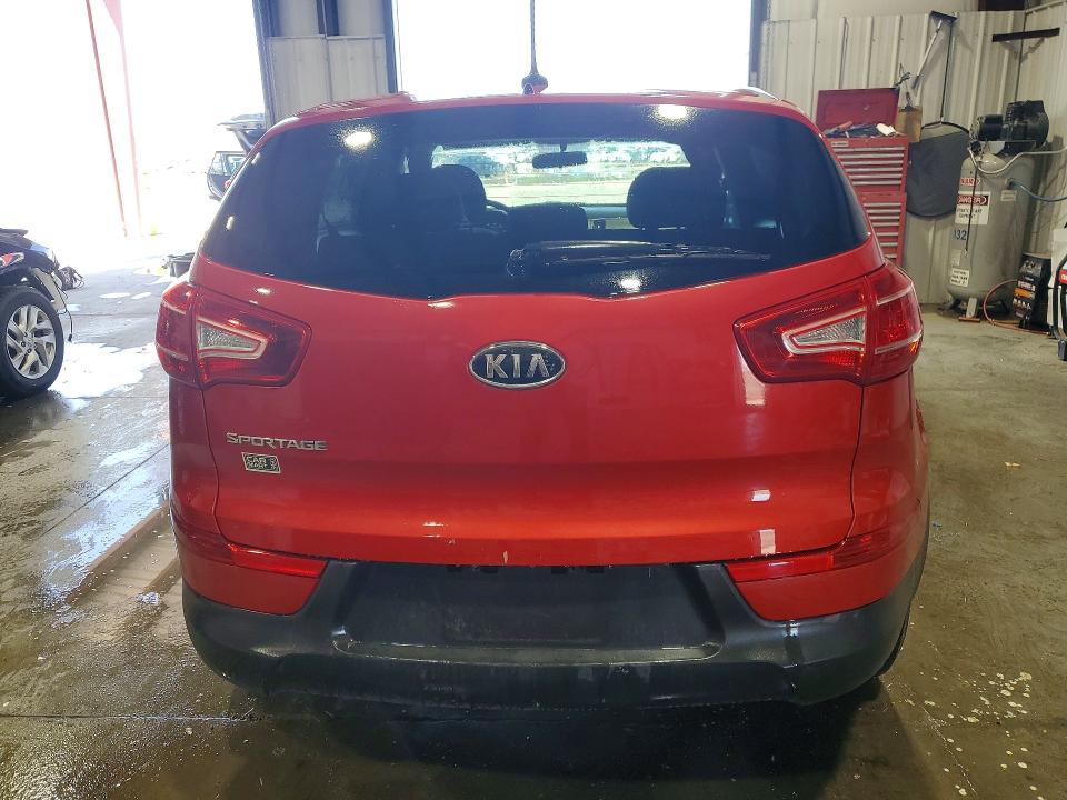 2011 Kia Sportage VIN KNDPBCA29B7016248 COPART salvage auction — MINOR DENT/SCRATCHES, MT - CERTIFICATE OF TITLE, sold $175 on 2026-07-20 (photo 6)