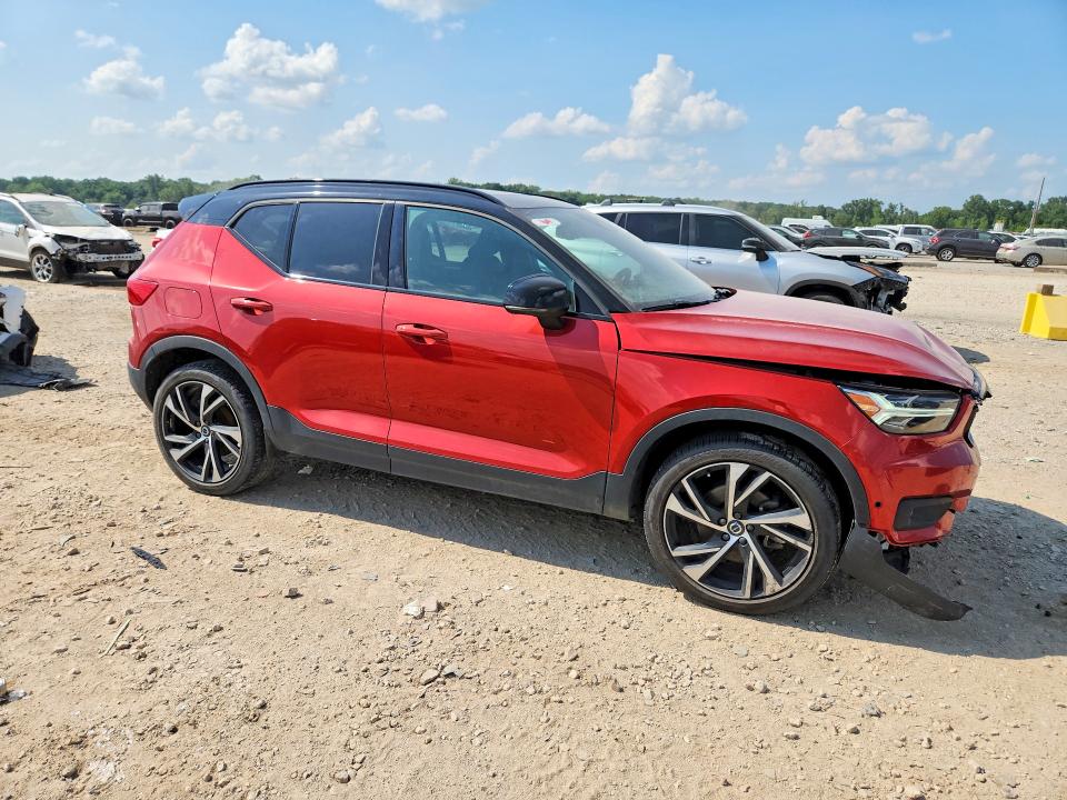 2020 Volvo Xc40 VIN YV4162UM7L2207390 COPART salvage auction — REAR END, Mi - Certificate Of Title (P), sold $8,700 on 2026-07-28 (photo 4)