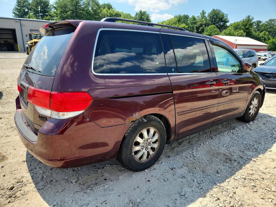 2008 Honda Odyssey VIN 5FNRL38768B100957 COPART salvage auction — FRONT END, MA - CERT OF TITLE-RECONSTRCTD COLL, sold $400 on 2026-07-09 (photo 3)