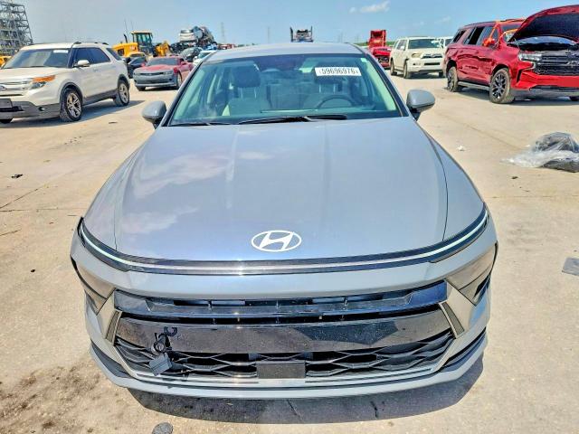 2025 Hyundai Sonata VIN KMHL64JA8SA516982 COPART salvage auction — ALL OVER, La - Cert Of Title-Salvage, sold $70 on 2026-07-29 (photo 5)