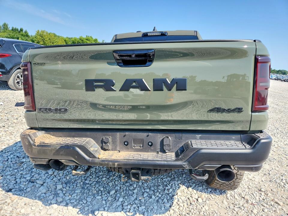 2026 Ram 1500 VIN 1C6SRFUP5TN246260 COPART salvage auction — ROLLOVER, MI - CERTIFICATE OF TITLE, sold $35,250 on 2026-10-01 (photo 6)