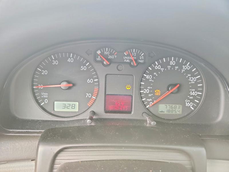 2001 Volkswagen Passat VIN WVWBH63B81P028526 COPART salvage auction — MECHANICAL, TX - CERTIFICATE OF TITLE, sold $175 on 2026-07-27 (photo 9)