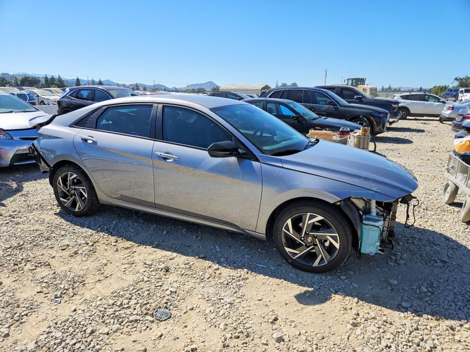 2025 Hyundai Elantra VIN KMHLM4DG1SU083154 COPART salvage auction — FRONT END, Ca - Salvage Certificate, sold $5,200 on 2026-07-14 (photo 4)