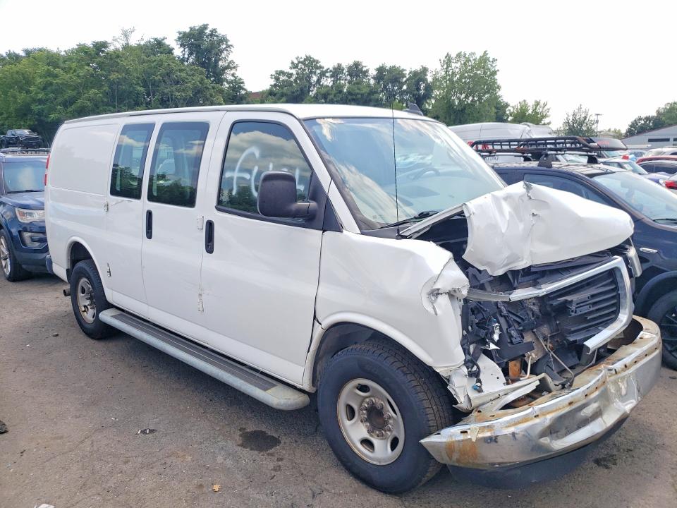 2020 Gmc Savana VIN 1GTW7AFG7L1264251 COPART salvage auction — VANDALISM, Ct - Certificate Of Title (P), sold $3,100 on 2026-07-28 (photo 4)