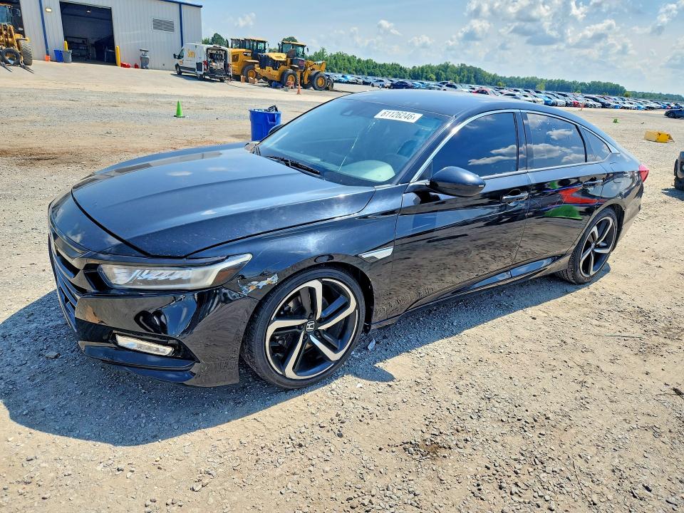 2018 Honda Accord VIN 1HGCV1F35JA030064 COPART salvage auction — MINOR DENT/SCRATCHES, SC - DEALER ONLY CLEAN TITLE (P), sold $5,200 on 2026-07-28 (photo 1)