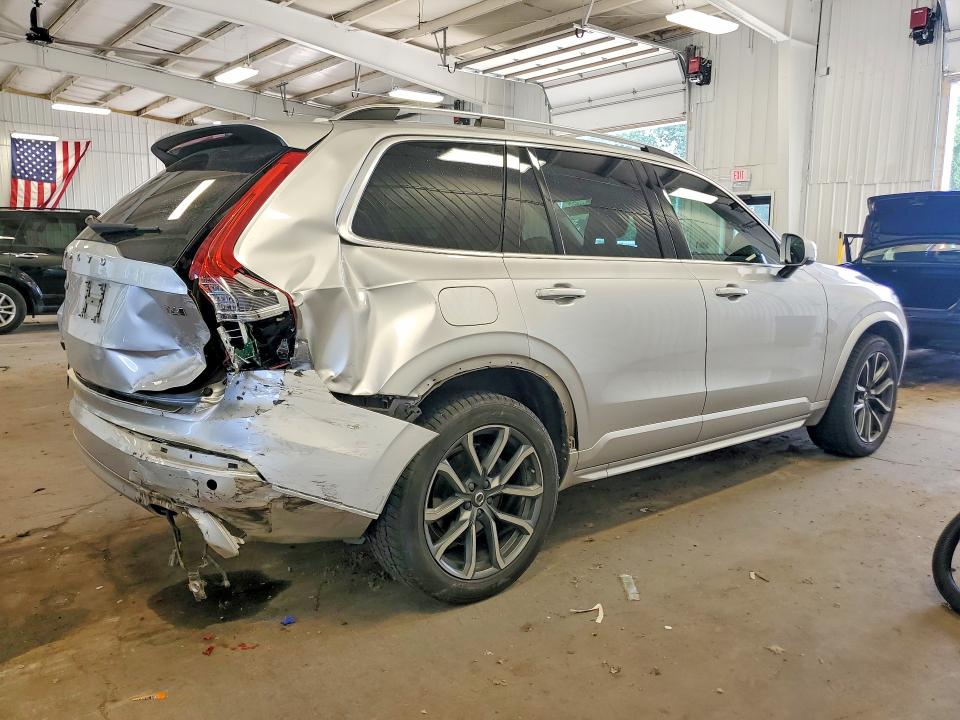 2017 Volvo Xc90 VIN YV4A22PK5H1117741 COPART salvage auction — REAR END, Mn - Cert Of Title-Salvage, sold $250 on 2026-07-23 (photo 3)