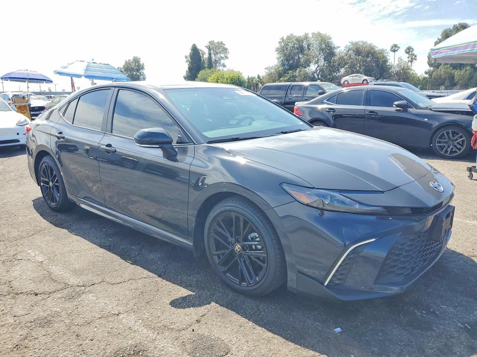 2025 Toyota Camry VIN 4T1DAACK2SU193471 COPART salvage auction — NORMAL WEAR, CA - DIS/DLR/EXP ONLY CLEAN TITLE, sold $19,300 on 2026-07-31 (photo 4)