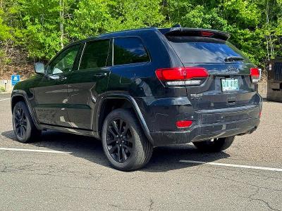 2018 Jeep Grand cherokee VIN 1C4RJFAG0JC139919 COPART salvage auction — NORMAL WEAR, Ct - Certificate Of Title (P), sold $5,000 on 2026-07-09 (photo 3)