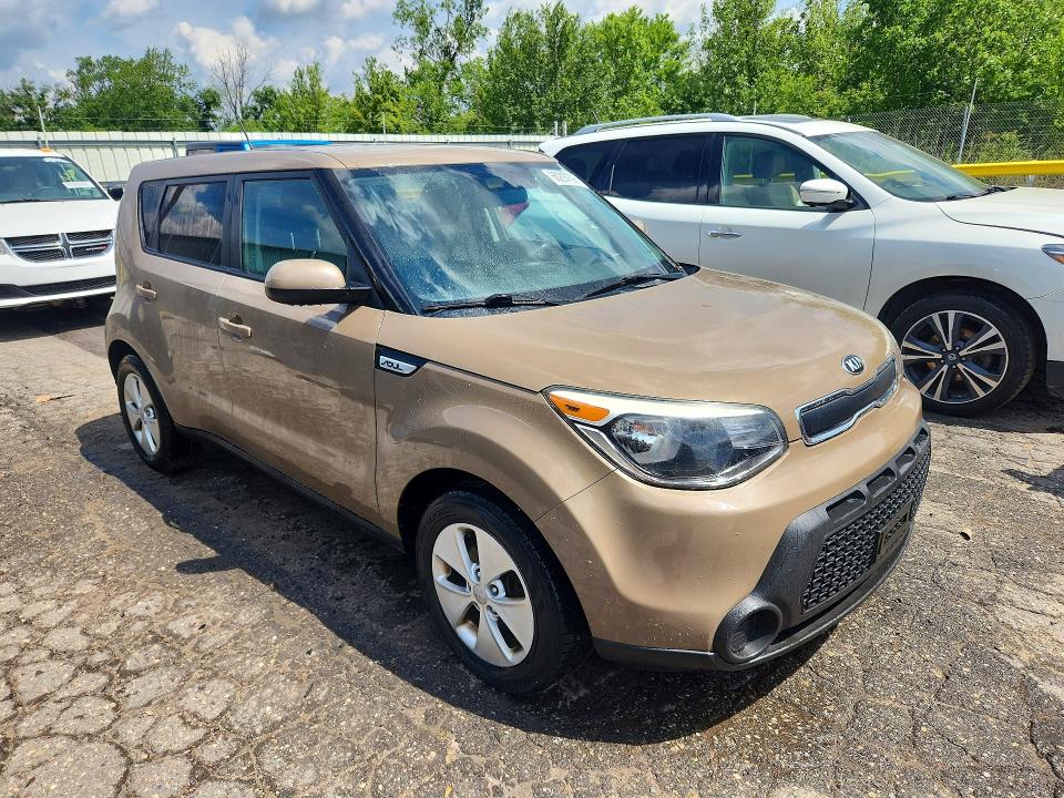 2015 Kia Soul VIN KNDJN2A25F7119437 COPART salvage auction — MINOR DENT/SCRATCHES, Oh - Dealer Only Clean Title, sold $825 on 2026-07-31 (photo 4)
