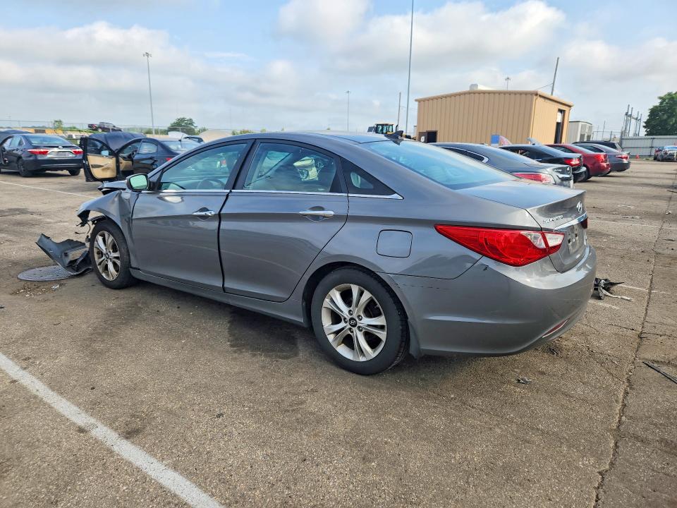 2013 Hyundai VIN 5NPEC4AC4DH686064 COPART salvage auction — FRONT END, Oh - Cert Of Title-Salvage, sold $350 on 2026-07-15 (photo 2)