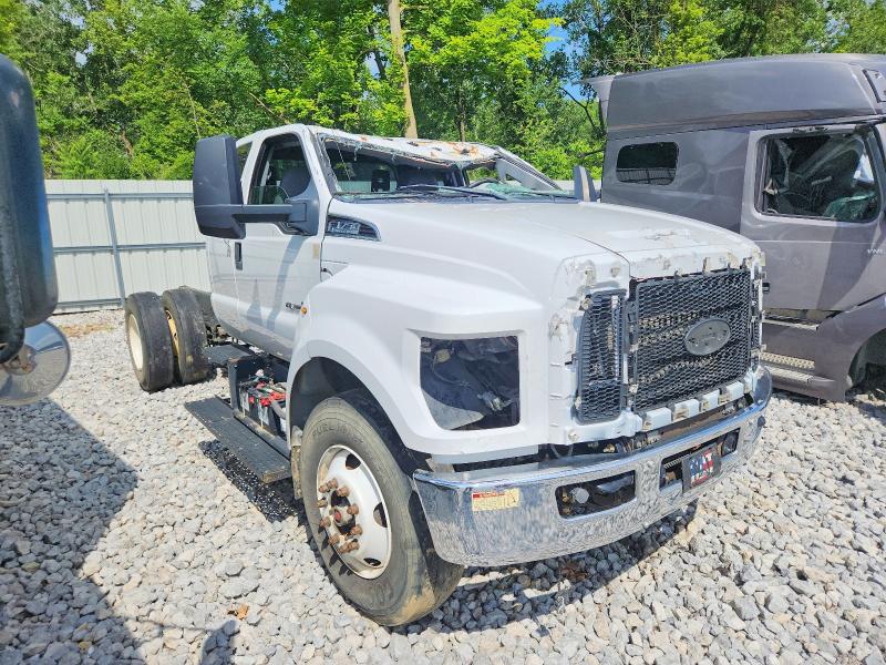 2022 Ford F-750 VIN 1FDXX7DX5NDF02444 — COPART salvage auction photo