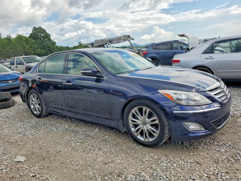 2012 Hyundai Genesis VIN KMHGC4DD9CU179366 COPART salvage auction — MINOR DENT/SCRATCHES, GA - CERT OF TITLE-SALVAGE, sold $2,000 on 2026-07-24 (photo 4)