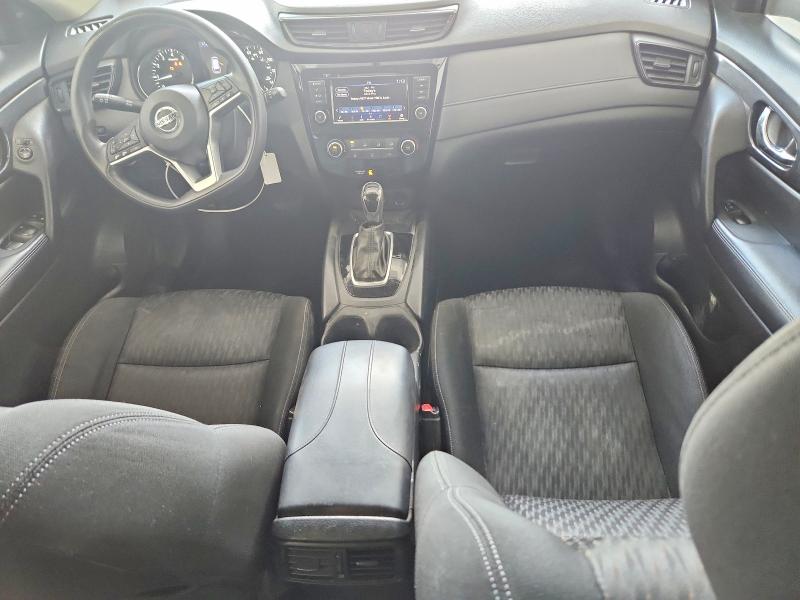 2018 Nissan Rogue VIN KNMAT2MV4JP599507 COPART salvage auction — MINOR DENT/SCRATCHES, IL - CERTIFICATE OF TITLE, sold $1,400 on 2026-07-23 (photo 8)