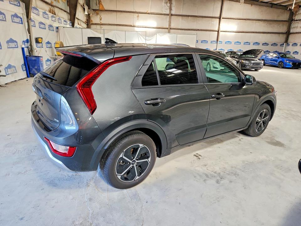 2026 Kia Niro VIN KNDCP3LE9T5339025 COPART salvage auction — MECHANICAL, FL - CERTIFICATE OF TITLE, sold $10,800 on 2026-07-27 (photo 3)