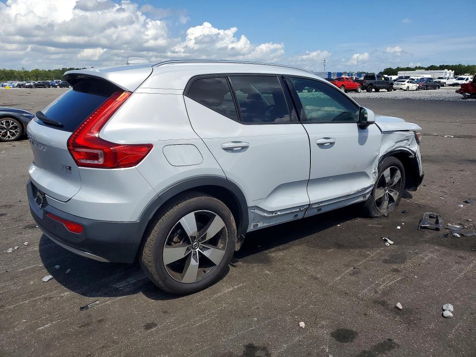 2021 Volvo Xc40 VIN YV4162UK2M2403804 COPART salvage auction — FRONT END, Fl - Certificate Of Destruction, sold $3,950 on 2026-08-19 (photo 3)