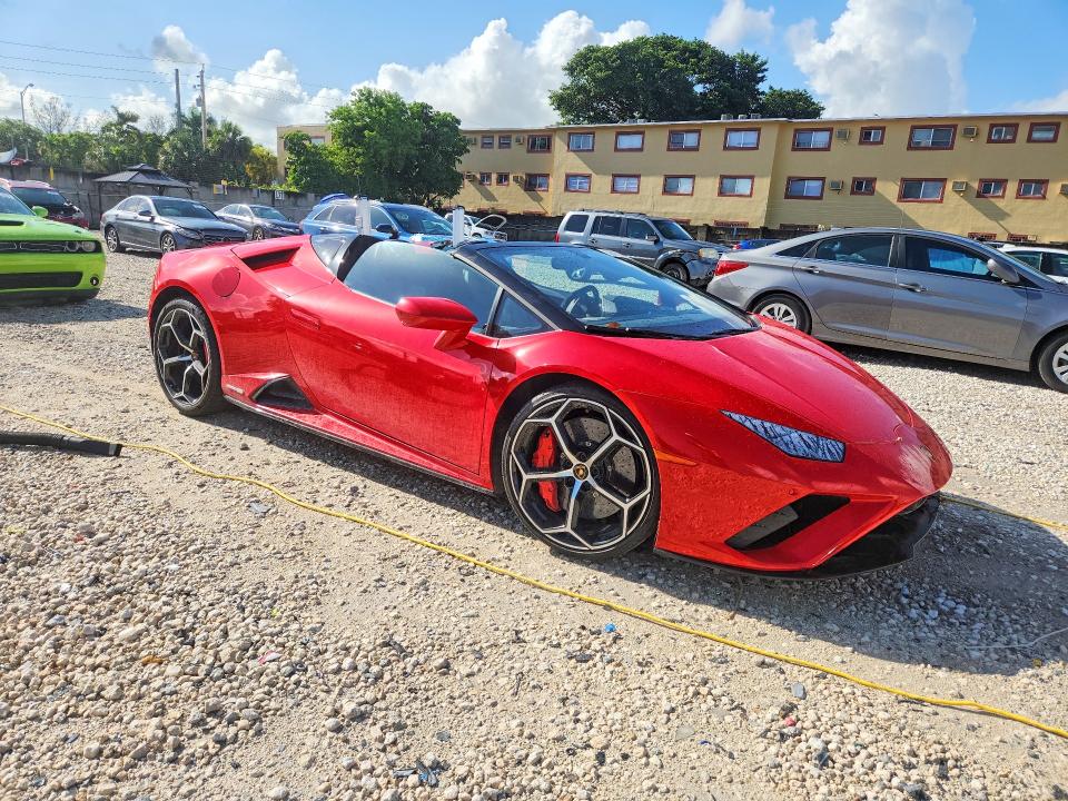 2022 Lamborghini VIN ZHWUT5ZF0NLA19483 COPART salvage auction — FRONT END, Fl - Cert Of Title Slvg Rebuildable, sold $125,000 on 2026-08-25 (photo 4)