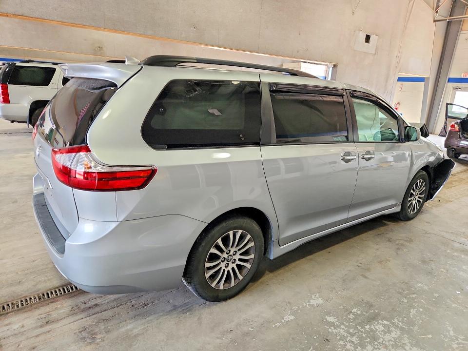 2019 Toyota Sienna VIN 5TDYZ3DC9KS999622 COPART salvage auction — FRONT END, Va - Cert Of Title - Salvage, sold $3,400 on 2026-07-31 (photo 3)
