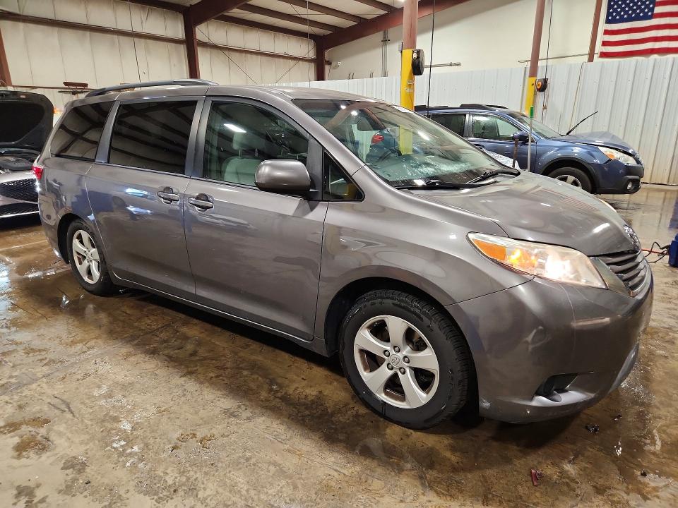 2017 Toyota VIN 5TDKZ3DC6HS897421 COPART salvage auction — SIDE, Pa - Certificate Of Salvage, sold $4,050 on 2026-07-28 (photo 4)