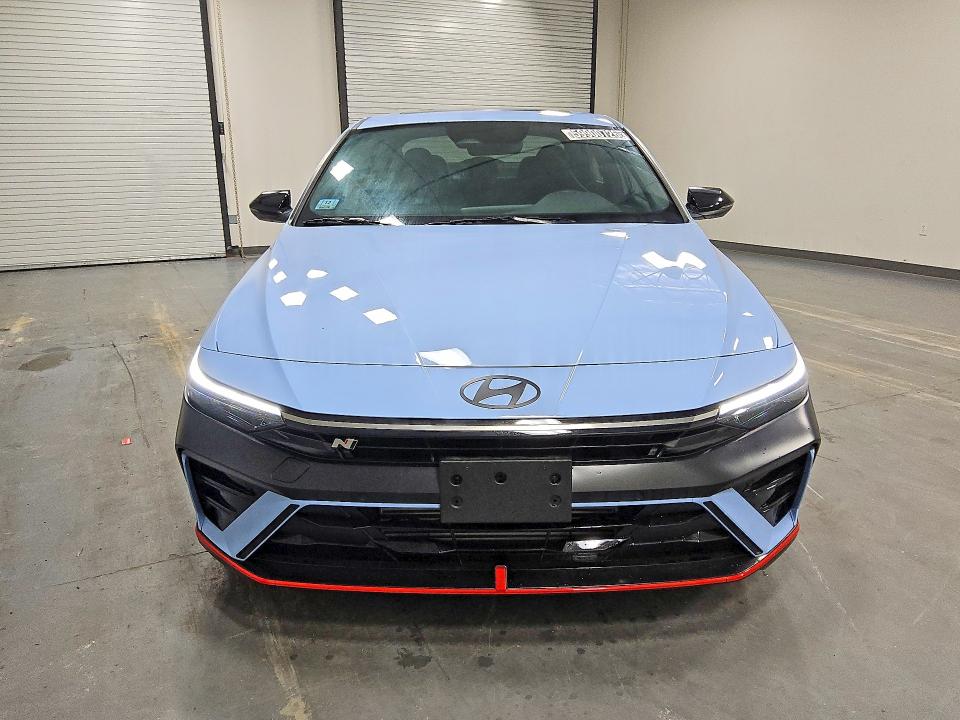 2025 Hyundai Elantra VIN KMHLW4DK5SU035705 COPART salvage auction — NORMAL WEAR, MA - CERTIFICATE OF TITLE, sold $26,000 on 2026-08-20 (photo 5)