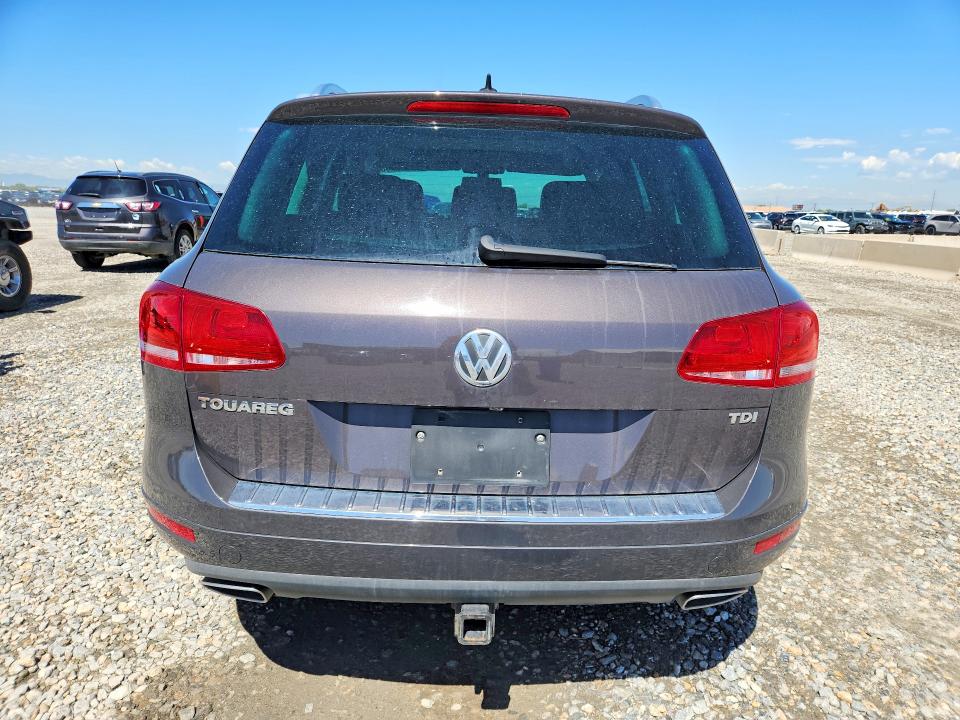 2011 Volkswagen Touareg VIN WVGFK9BP0BD003295 COPART salvage auction — FRONT END, CO - PUBLIC - SALVAGE TITLE (P), sold $350 on 2026-07-21 (photo 6)
