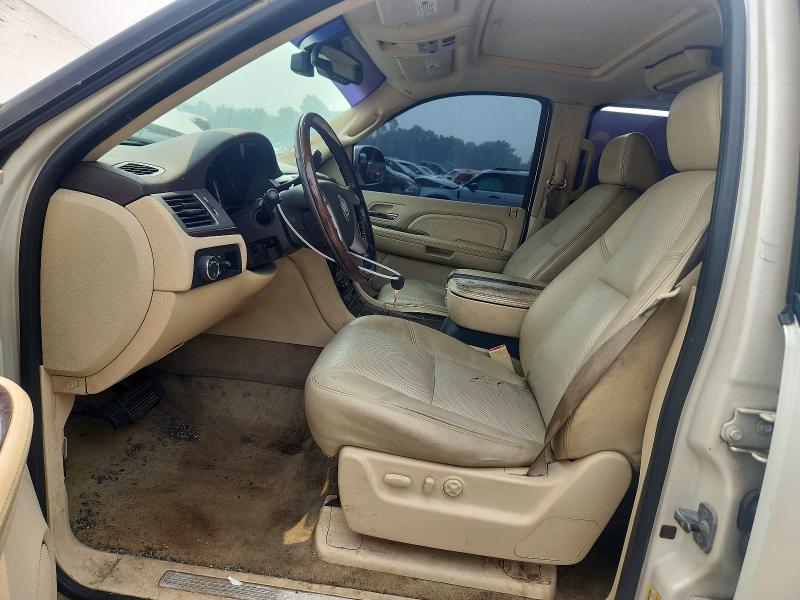 2007 Cadillac Escalade esv VIN 1GYFK66827R335653 COPART salvage auction — FRONT END, Oh - Certificate Of Title, sold $100 on 2026-07-23 (photo 7)