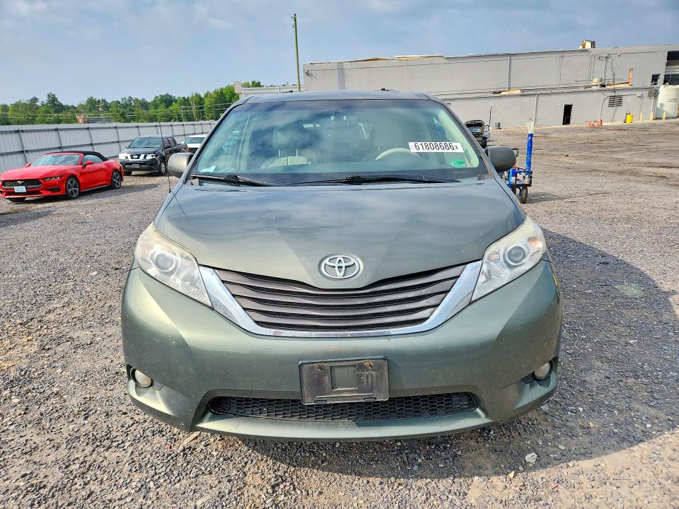 2013 Toyota Sienna VIN 5TDDK3DC7DS061818 COPART salvage auction — SIDE, VA - CERTIFICATE OF TITLE, sold $2,000 on 2026-07-22 (photo 5)