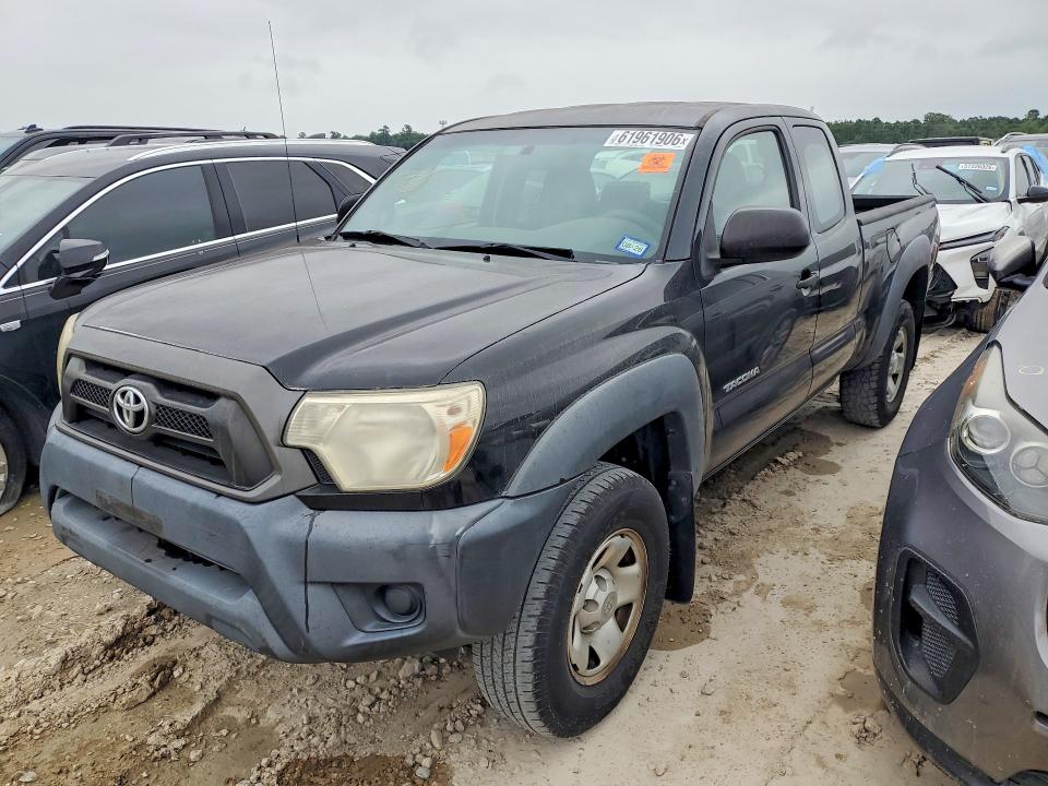 2015 Toyota Tacoma VIN 5TFTX4GN8FX044393 COPART salvage auction — REAR END, TX - SALVAGE VEHICLE TITLE (P), sold $8,300 on 2026-07-31 (photo 1)