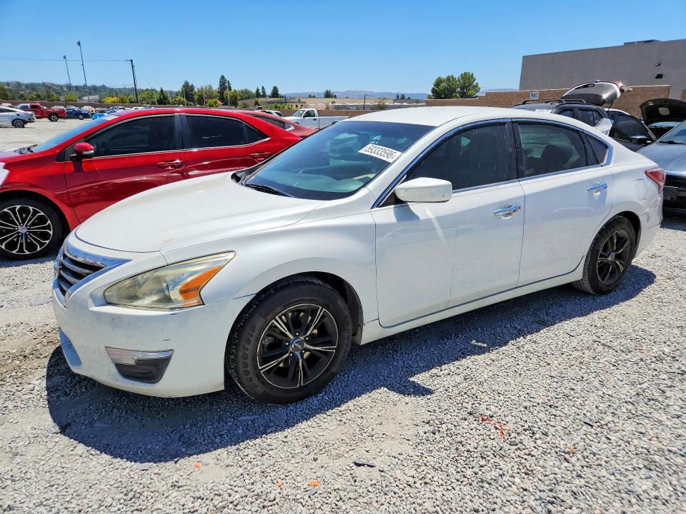 2013 Nissan Altima VIN 1N4AL3AP0DN524644 COPART salvage auction — FRONT END, Az - Dis/Dlr/Exp Only Clean Title, sold $425 on 2026-07-29 (photo 1)