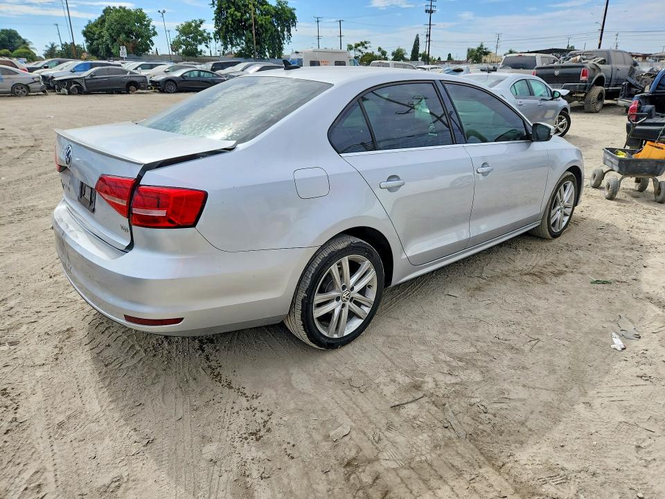 2015 Volkswagen Jetta VIN 3VWLA7AJ5FM201664 COPART salvage auction — REAR END, CA - SALVAGE CERTIFICATE, sold $1,550 on 2026-07-30 (photo 3)