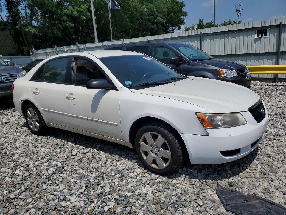 2006 Hyundai Sonata VIN KMHET46C56A079217 COPART salvage auction — MINOR DENT/SCRATCHES, MA - CERT OF TITLE-RECONSTRCTD COLL, sold $125 on 2026-07-22 (photo 4)