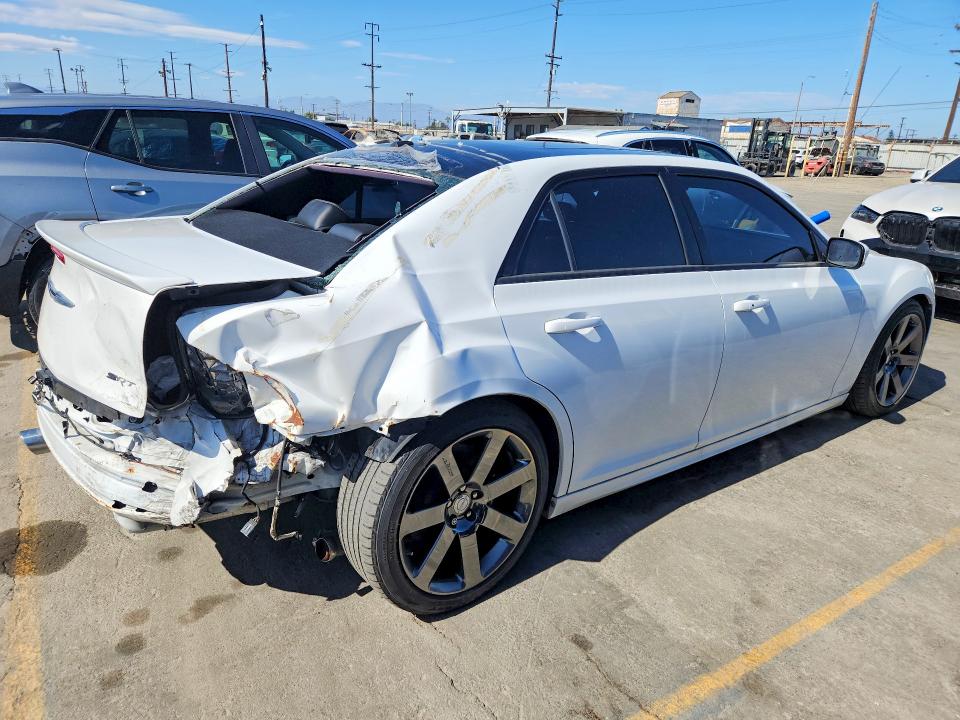 2014 Chrysler 300 VIN 2C3CCAFJ7EH257870 COPART salvage auction — REAR END, Ca - Dis/Dlr/Exp Only Lien Papers, sold $1,600 on 2026-07-23 (photo 3)