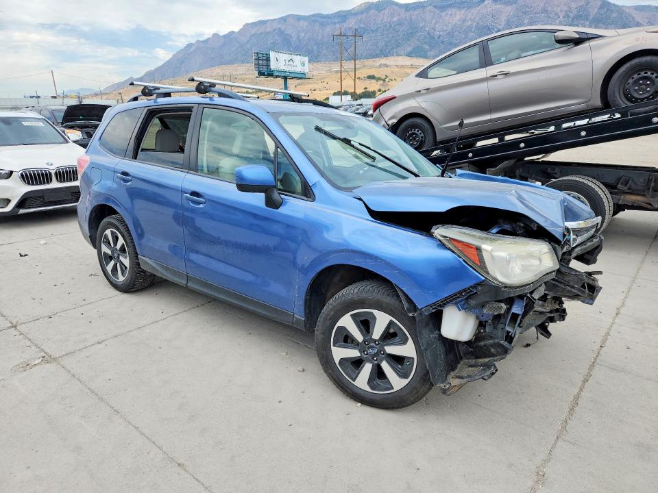 2017 Subaru Forester VIN JF2SJAGC3HH521434 COPART salvage auction — FRONT END, Ut - Salvage Certificate, sold $525 on 2026-08-24 (photo 4)