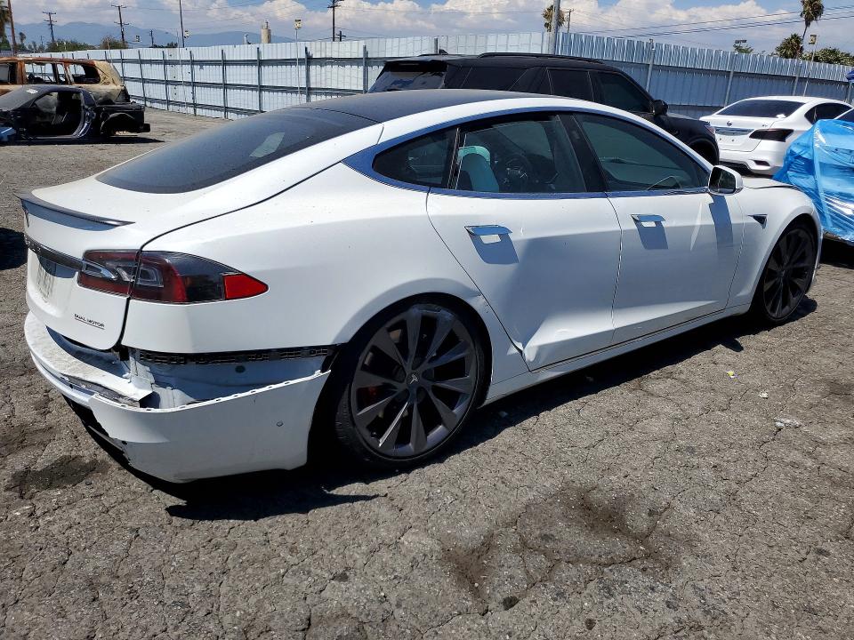 2019 Tesla Model s VIN 5YJSA1E41KF339829 COPART salvage auction — REAR END, Ca - Salvage Certificate, sold $9,100 on 2026-08-31 (photo 3)