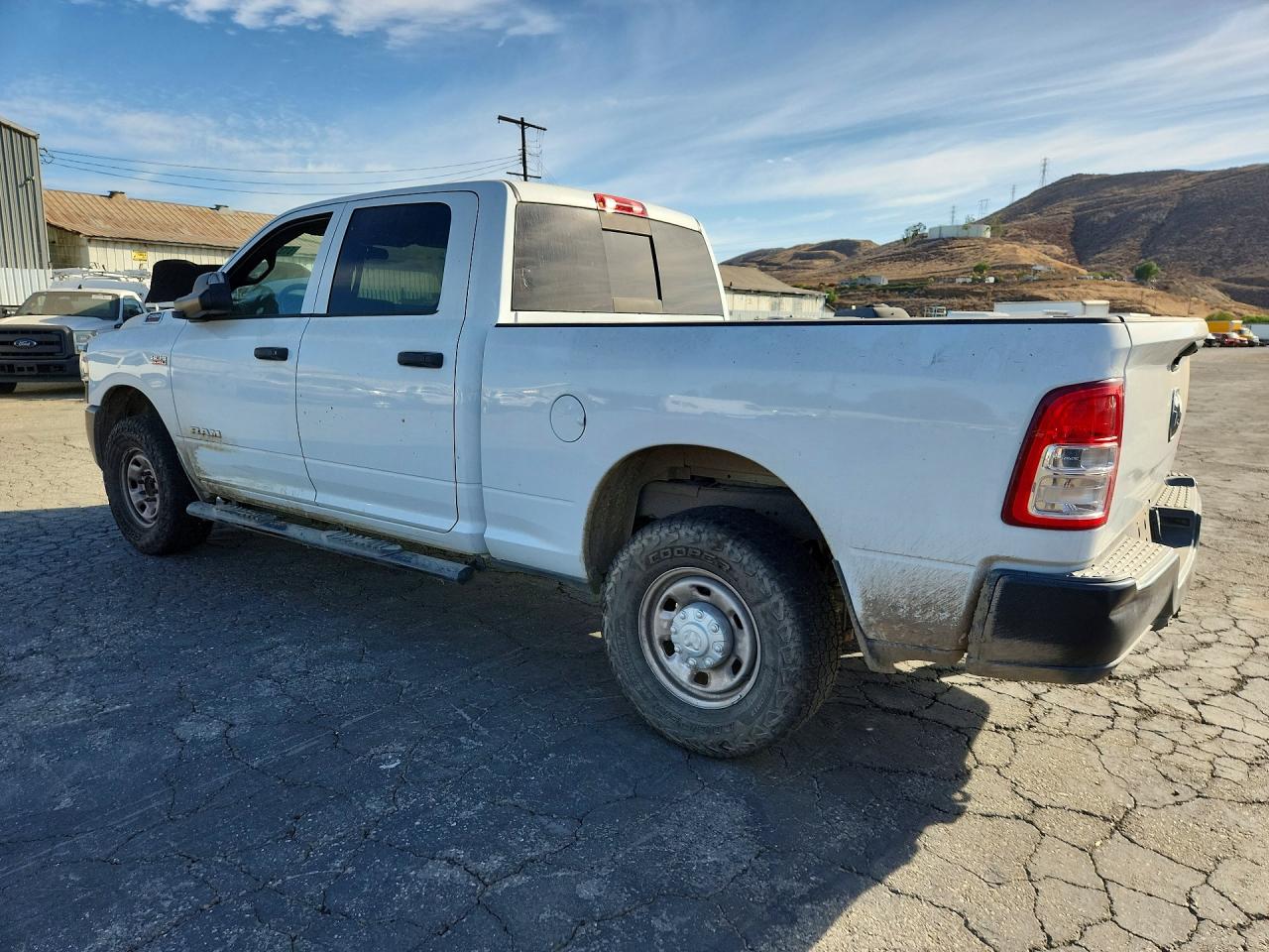 2021 Ram 2500 VIN 3C6UR4CJ9MG515171 COPART salvage auction — Minor Dent/Scratches, CA - DIS/DLR/EXP ONLY CLEAN TITLE (P), sold $10,600 on 2026-09-15 (photo 2)