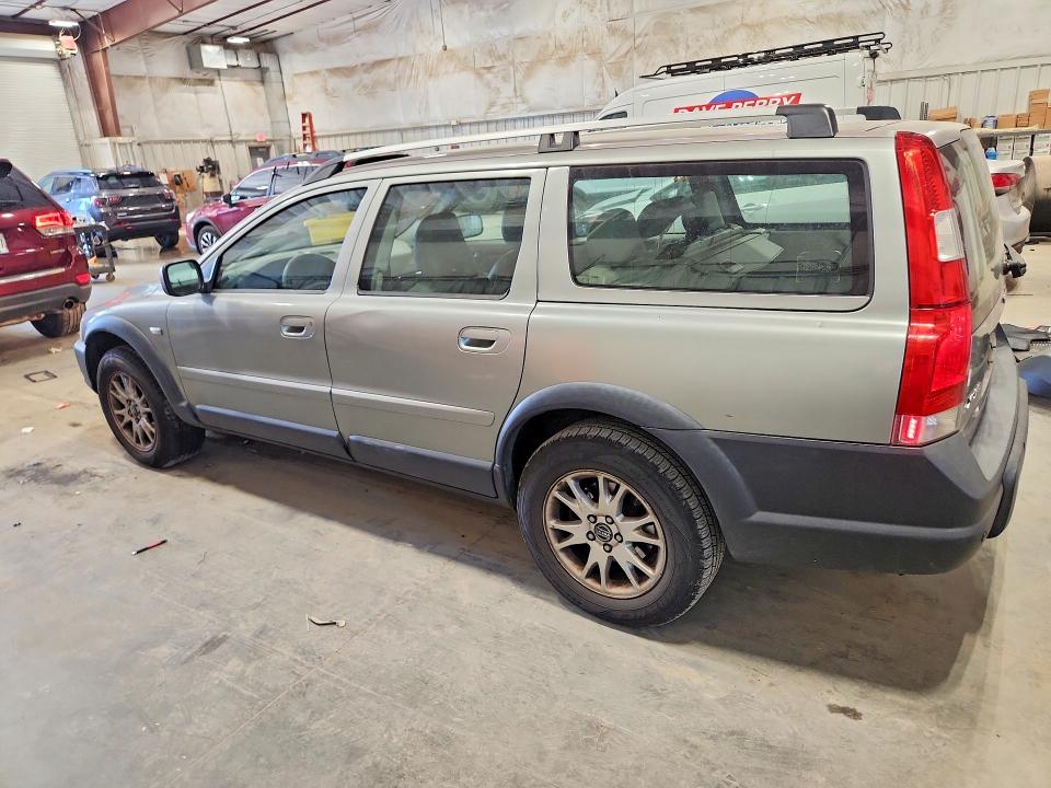 2005 Volvo Xc70 VIN YV1SZ592651200506 COPART salvage auction — NORMAL WEAR, WI - CERTIFICATE OF TITLE, sold $325 on 2026-07-22 (photo 2)