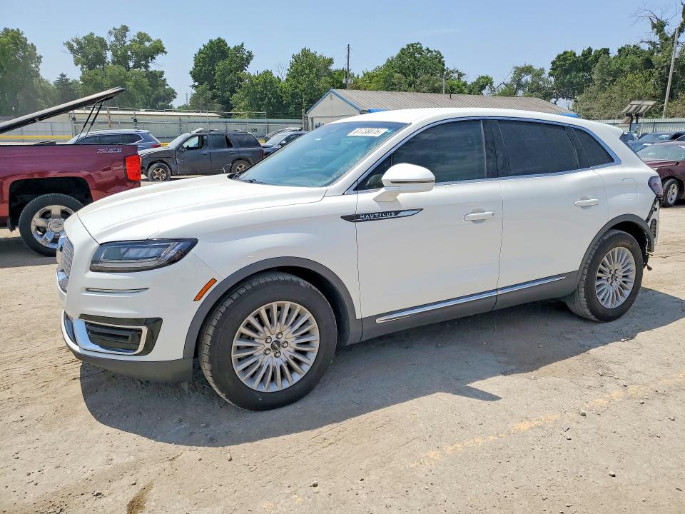 2020 Lincoln Nautilus VIN 2LMPJ6J9XLBL15385 — COPART salvage auction photo