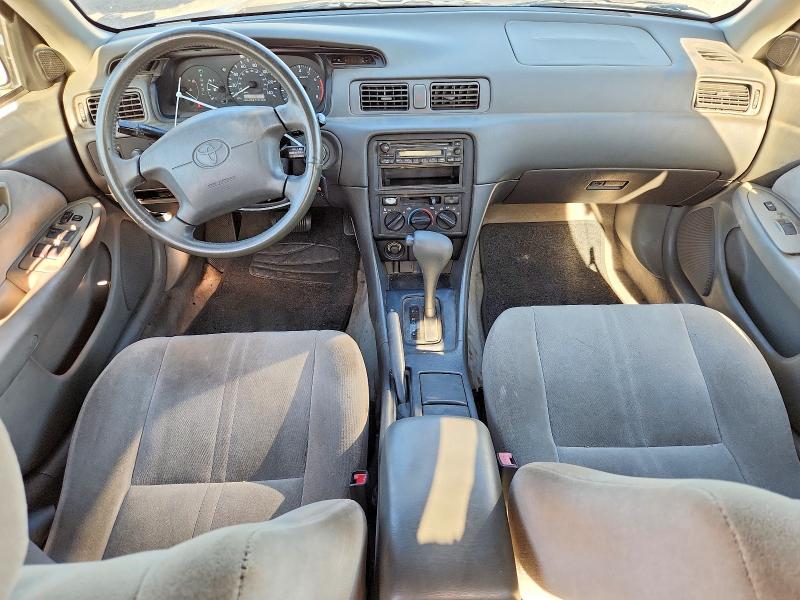 1998 Toyota Camry VIN JT2BG28K2W0152093 COPART salvage auction — SIDE, Ca - Dis/Dlr/Exp App For Dup Clean, sold $525 on 2026-07-24 (photo 8)