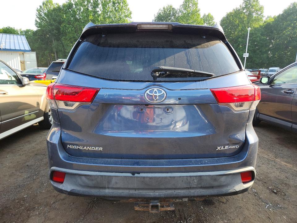2018 Toyota Highlander VIN 5TDJZRFH5JS491997 COPART salvage auction — MINOR DENT/SCRATCHES, MA - CERTIFICATE OF TITLE (P), sold $8,400 on 2026-07-28 (photo 6)