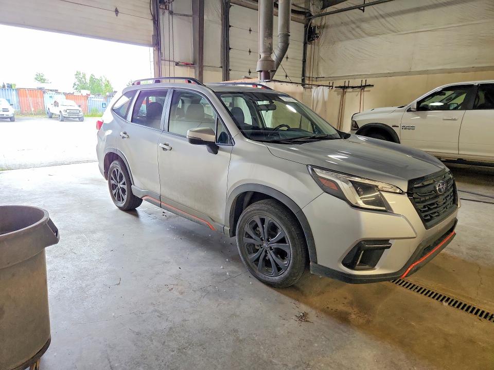 2024 Subaru Forester VIN JF2SKAGC3RH491821 COPART salvage auction — MINOR DENT/SCRATCHES, AK - CERTIFICATE OF VEHICLE TITLE, sold $8,200 on 2026-07-21 (photo 4)