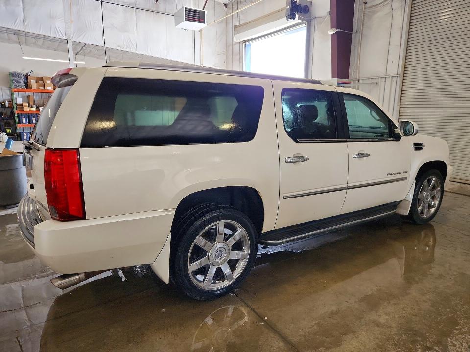 2013 Cadillac Escalade VIN 1GYS4HEF9DR102000 COPART salvage auction — HAIL, IA - CERTIFICATE OF TITLE, sold $900 on 2026-08-03 (photo 3)