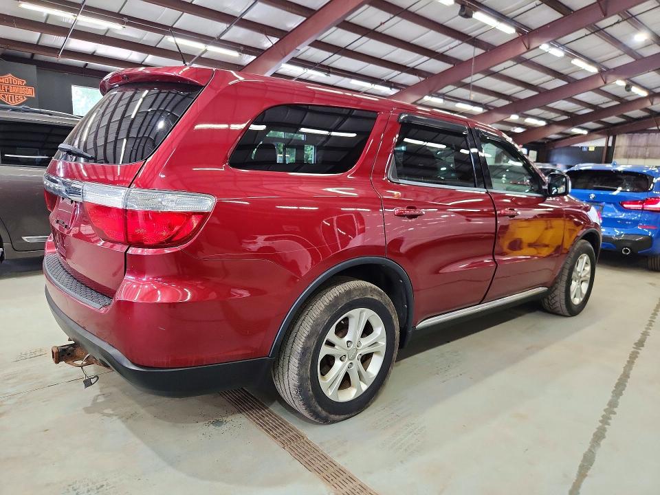 2013 Dodge Durango VIN 1C4RDJAG7DC575181 COPART salvage auction — MINOR DENT/SCRATCHES, Wv - Certificate Of Title (P), sold $2,050 on 2026-08-14 (photo 3)