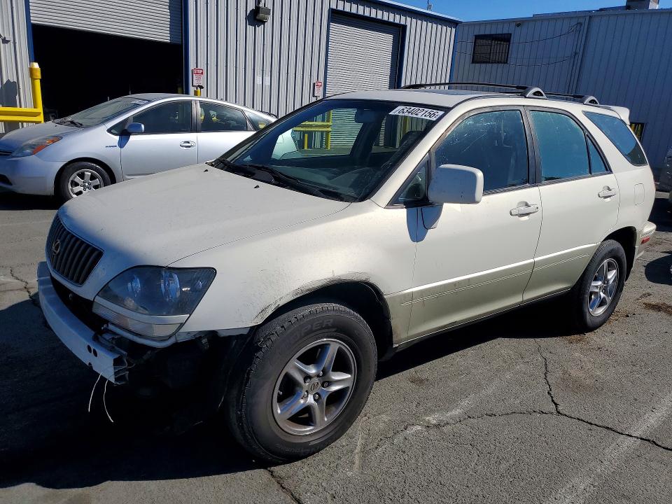 2000 Lexus Rx 300 VIN JT6HF10U6Y0142320 COPART salvage auction — FRONT END, Ca - Dis/Dlr/Exp App For Dup Clean, sold $400 on 2026-07-31 (photo 1)