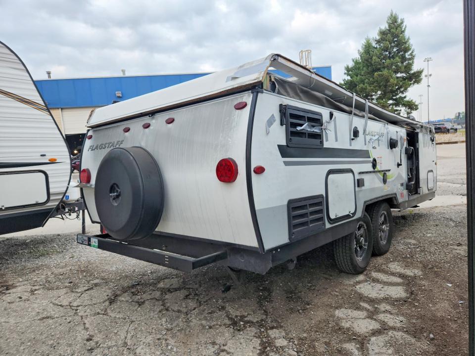 2022 Foresriver VIN 4X4CFS726ND188063 COPART salvage auction — BURN, MI - SCRAP CERTIFICATE OF TITLE, sold $50 on 2026-09-18 (photo 3)