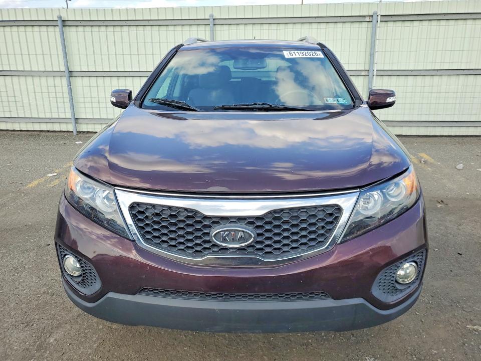 2011 Kia Sorento VIN 5XYKT3A15BG164902 COPART salvage auction — REAR END, Pa - Cert Of Title, sold $2,850 on 2026-07-31 (photo 5)