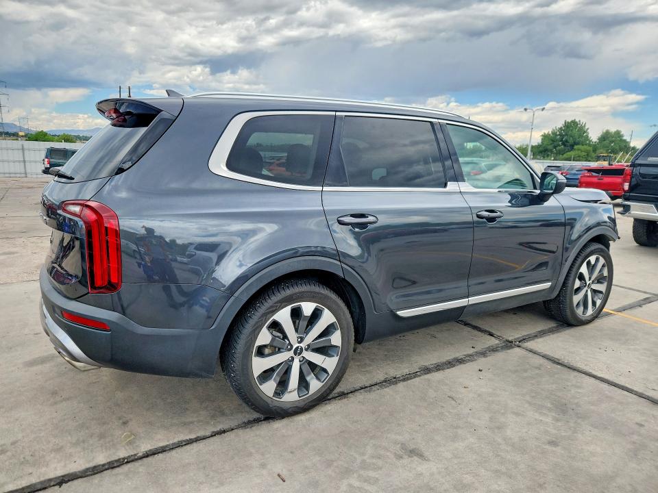 2022 Kia Telluride VIN 5XYP3DHC2NG308848 COPART salvage auction — FRONT END, Salvage Title, sold $7,800 on 2026-07-20 (photo 3)
