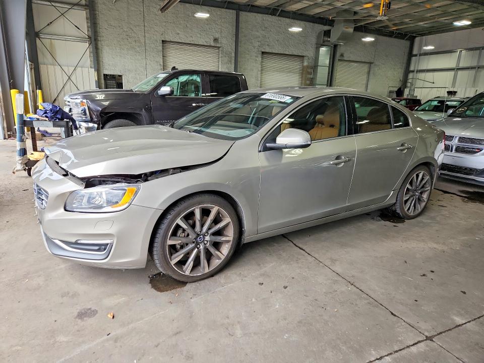 2015 Volvo S60 VIN YV1612TM4F1346843 COPART salvage auction — FRONT END, Mn - Cert Of Title-Prior Salvage, sold $250 on 2026-08-20 (photo 1)