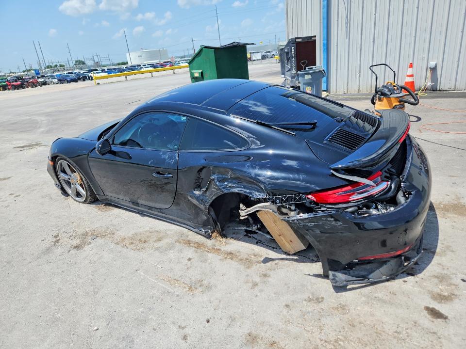 2018 Porsche 911 VIN WP0AD2A92JS156919 COPART salvage auction — REAR END, Ok - Cert Of Title-Salvage, sold $46,250 on 2026-08-26 (photo 2)
