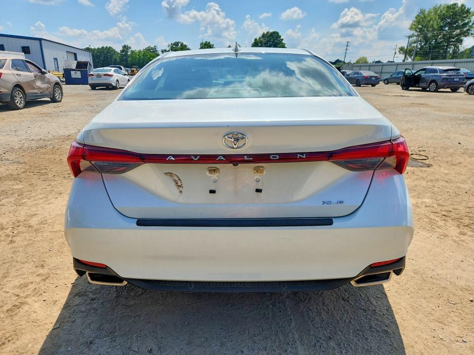 2022 Toyota Avalon VIN 4T1AZ1FB5NU081887 COPART salvage auction — FRONT END, LA - CERT OF TITLE-SALVAGE, sold $7,200 on 2026-07-23 (photo 6)