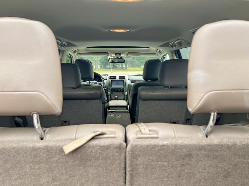 2012 Lexus Gx VIN JTJJM7FX1C5037682 COPART salvage auction — MINOR DENT/SCRATCHES, Ga - Certificate Of Title (P), sold $11,200 on 2026-07-31 (photo 9)