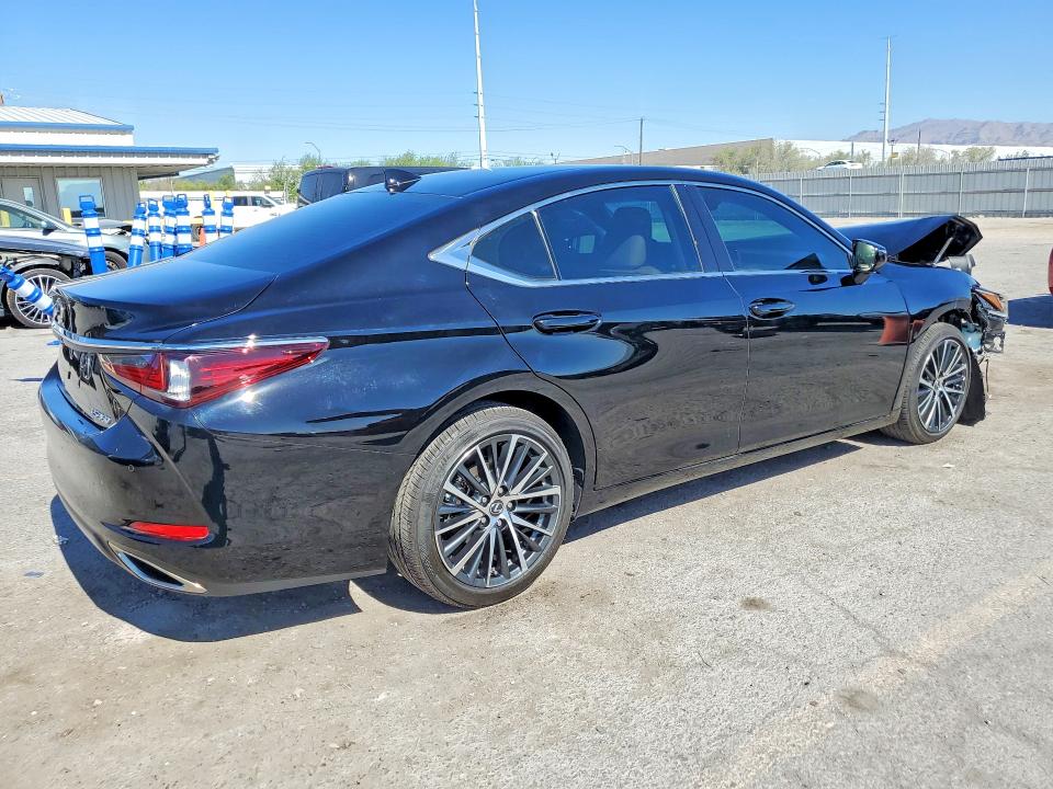2025 Lexus ES VIN 58ADZ1B11SU187929 COPART salvage auction — FRONT END, NV - SALVAGE TITLE, sold $11,200 on 2026-07-30 (photo 3)